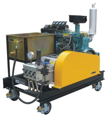 movimentação do motor diesel da arruela da pressão de Hydroblaster da máquina do dinamitador da água 15000psi