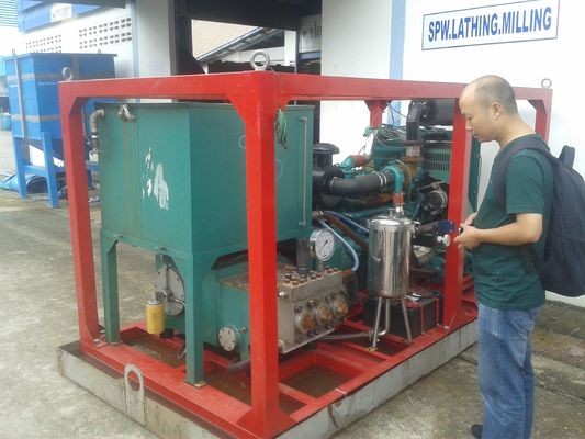 90kw 1500bar Equipamento de jato hidráulico Máquina industrial de jato de água